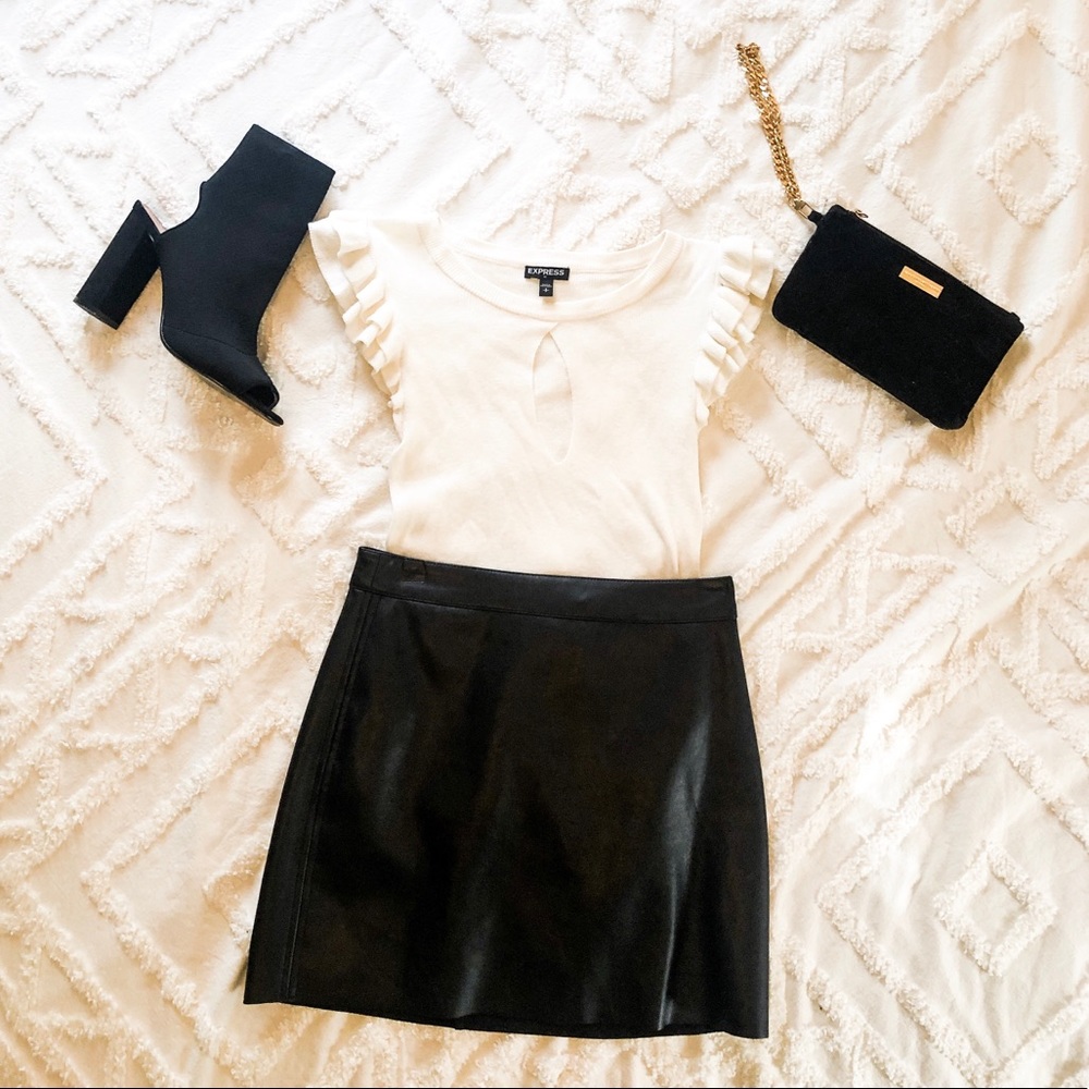 SOLD! NWOT Express Ivory Ruffle Knit